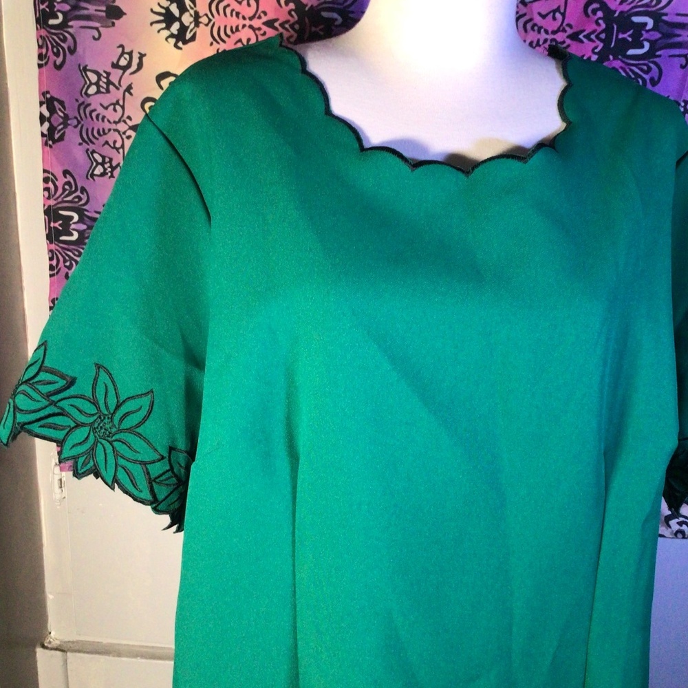 Anthony Richard’s Green Vintage Dress